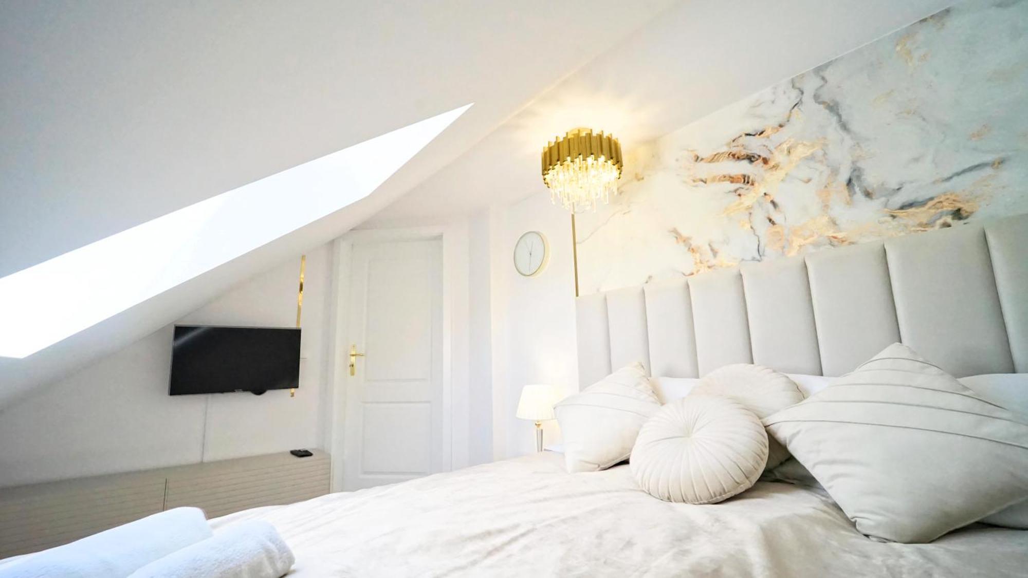 Apartment Every Sky Staszica 30 *