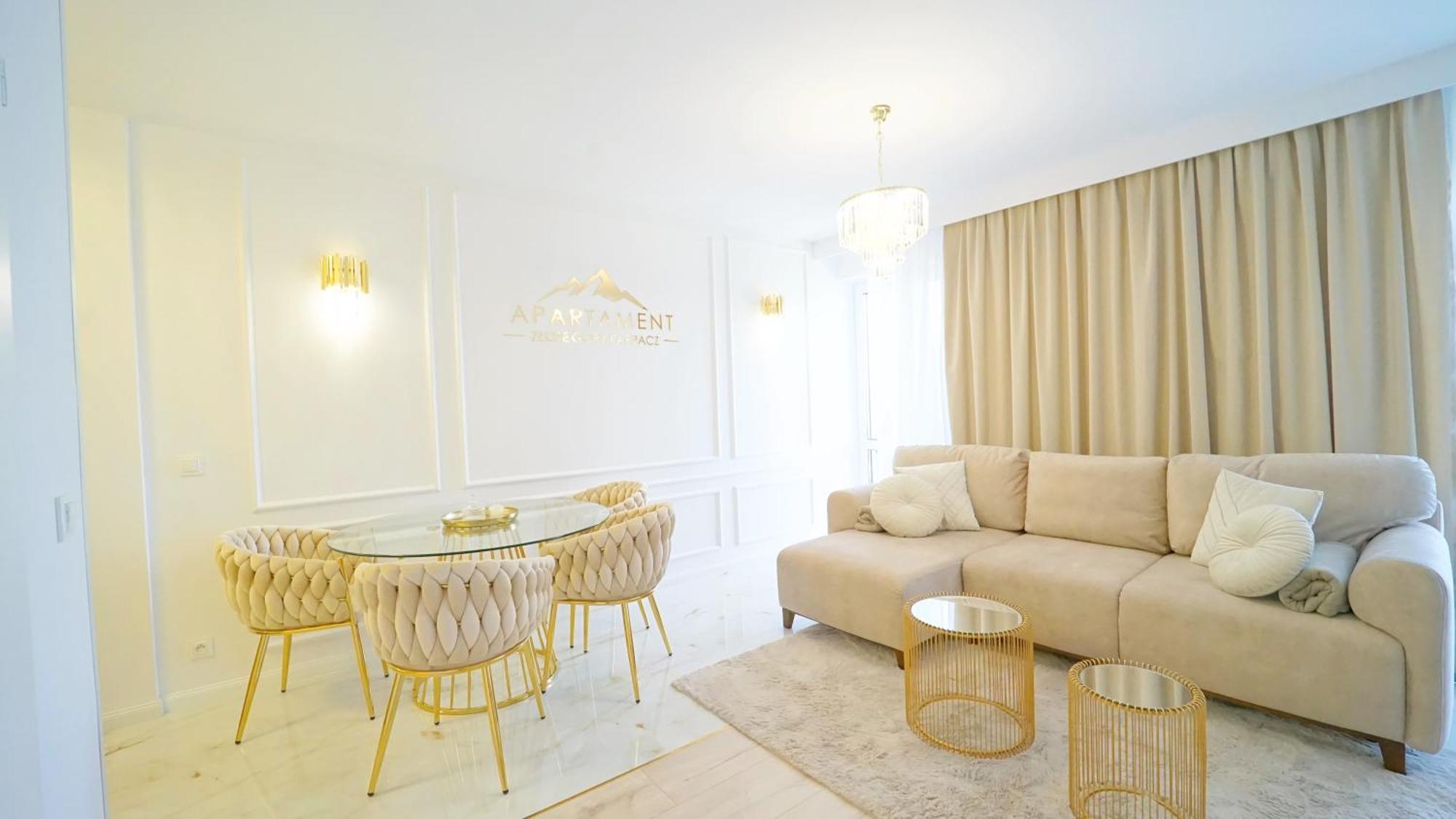 Apartment Every Sky Staszica 30
